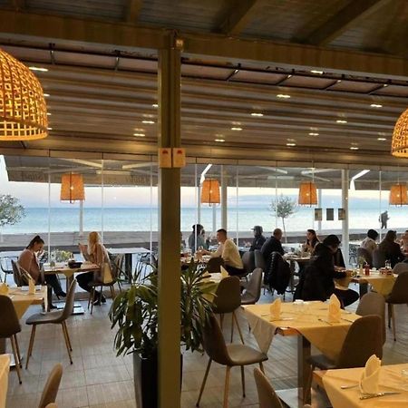 Sea View Apartments Durrës Kültér fotó